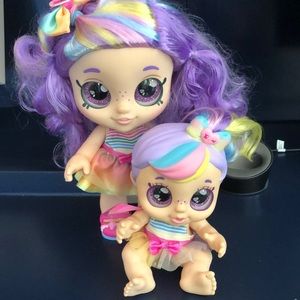 2 LOL dolls in two different sizes, brand new with no box or accessories